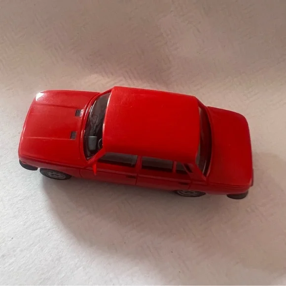 WARTBURG Vintage CAR East German Car Model WARTBURG 353 1985 CAR East NOS - Picture 4 of 12